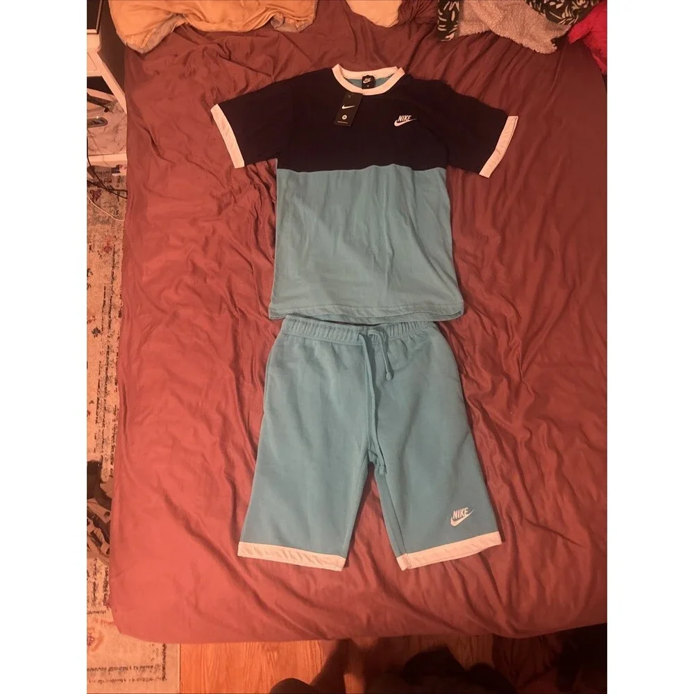 Nike Men's Medium Blue / Light Blue T-Shirt and Drawstring Shorts Set